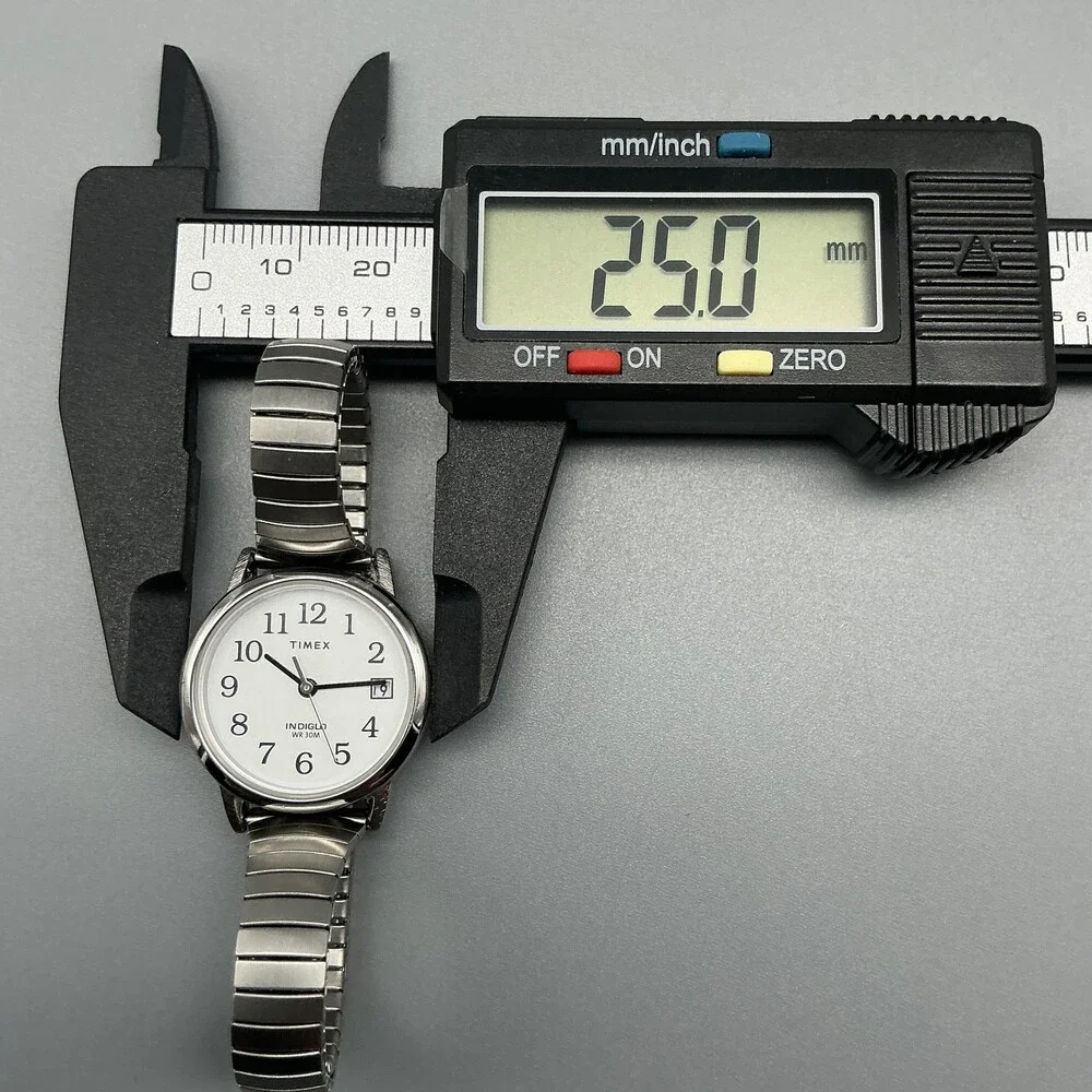Timex Easy Reader Indiglo Womens Watch 25mm Silver Tone TW2U92400 New Battery